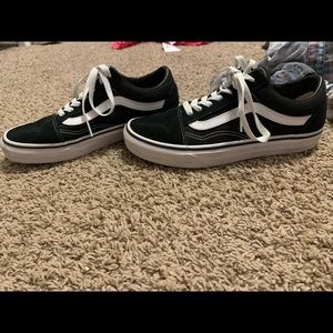Black low top tie vans
